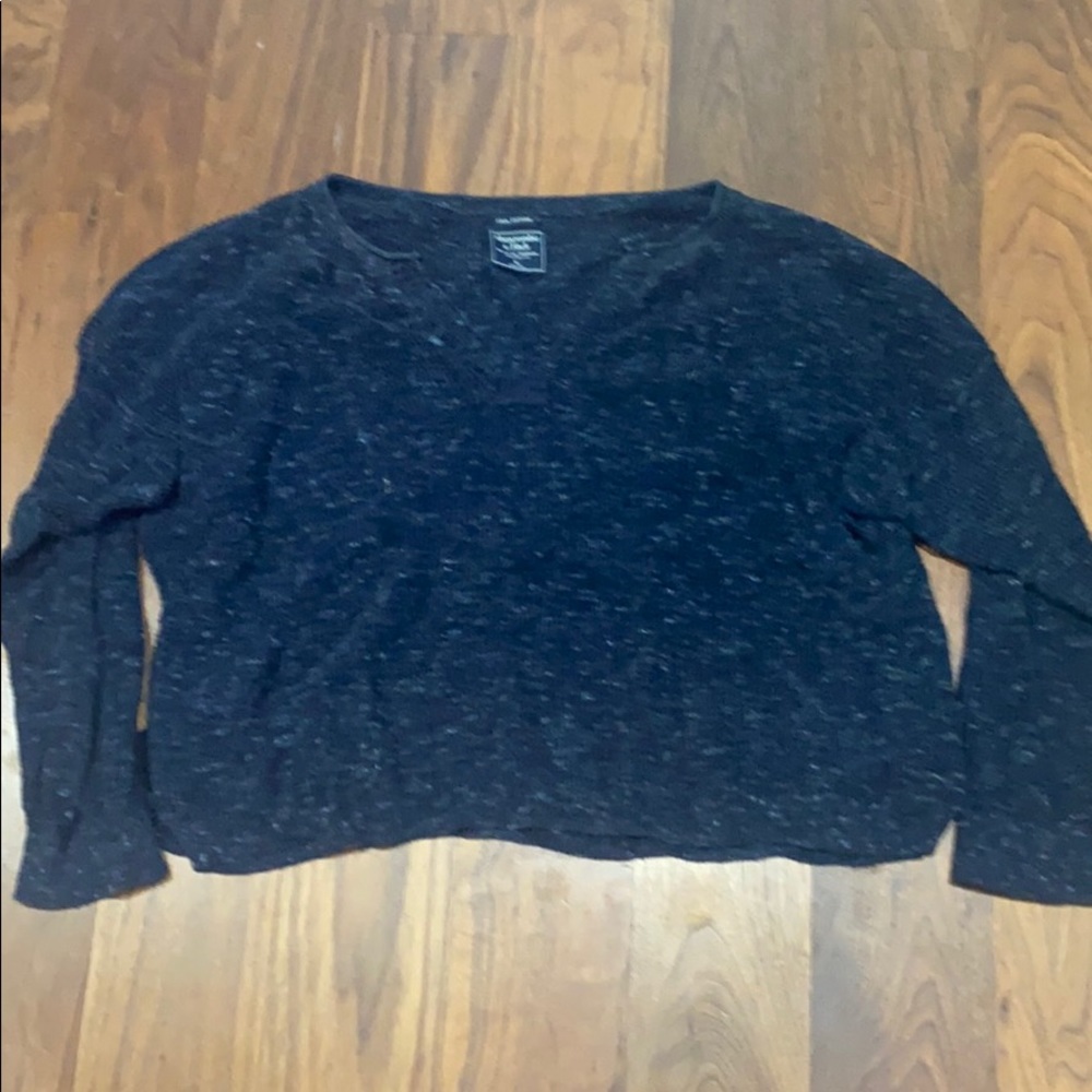 Abercrombie & Fitch blue sweater